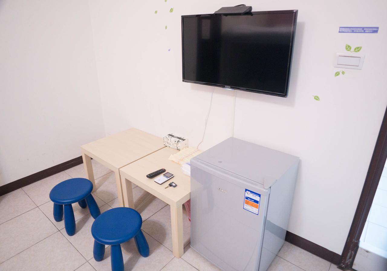Feng Chia House Hostel Taichung Buitenkant foto