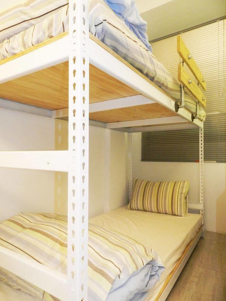 Feng Chia House Hostel Taichung Buitenkant foto